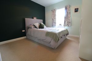 Bedroom- click for photo gallery